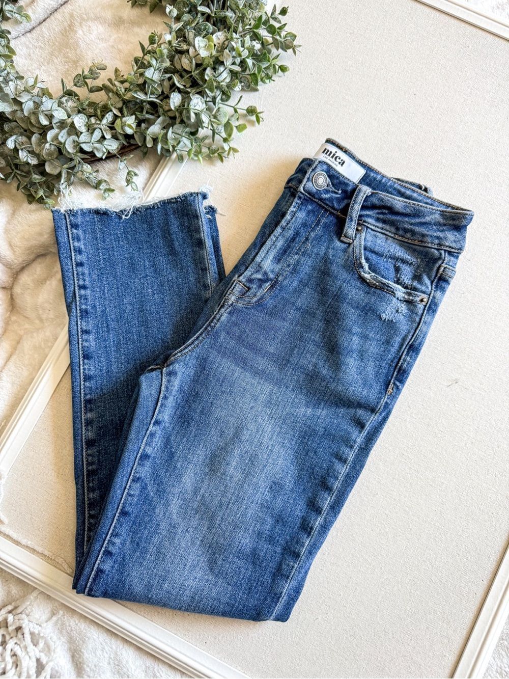 Mica High-Rise Straight Leg Jeans Medium Blue Size 24